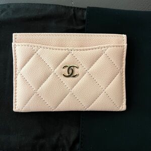 CHANEL Classic Card Holder Quilted Calfskin in light pink